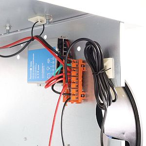 Detail elektrickej inštalácie v krabici