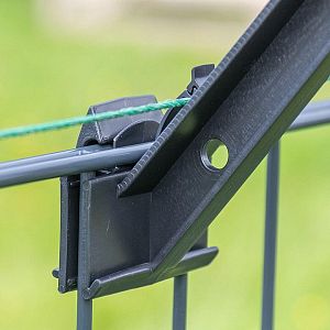 Izolátor pre elektrický ohradník s ochranou proti škodcom, dĺžka ramena 40 cm