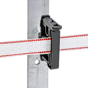 Izolátor vhodný na upevnenie na kovové tyče elektrického ohradníka