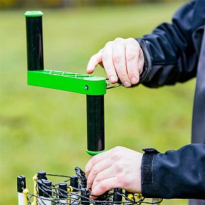 Navijak na siete pre elektrické ohradníky twist butler