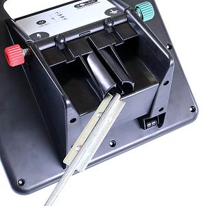 Prenosný solárny RF zdroj pre elektrické ohradníky solárny DUO RF SDX08
