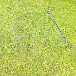 Sada pre elektrický ohradník s modrou sieťou 120 cm proti vlkom + napájací zdroj DUO LTE s 5 J