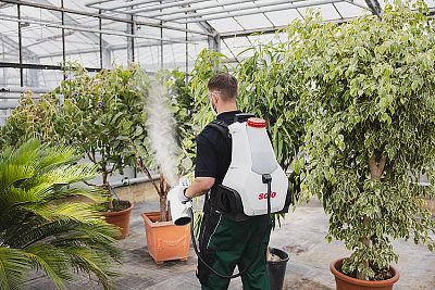 SOLO eFog 480 bezdrôtový ULV odvlhčovač/odhmlievač do batohu