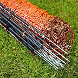 Súprava ohradníka pre ovce a kozy so zosilnenou elektrickou sieťou 90 cm - napájanie 5 J
